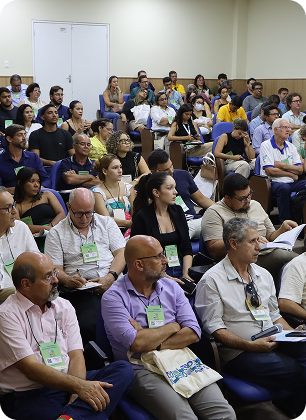 Conferência com público